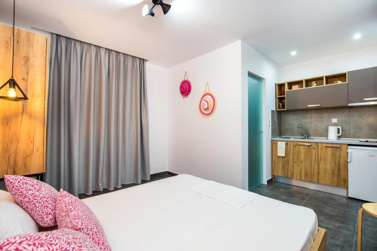 Linden Apartments 포토스 외부 사진